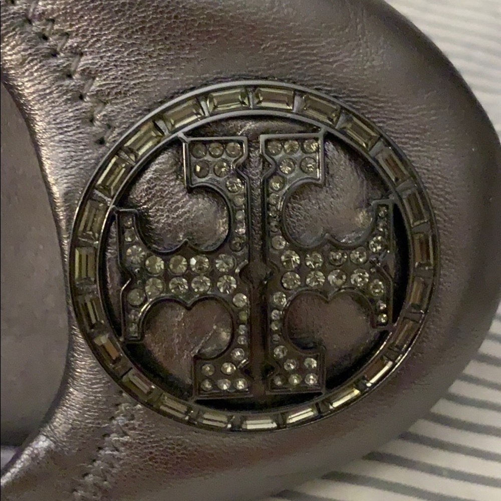 Tory Burch metallic flats - Picture 4 of 7